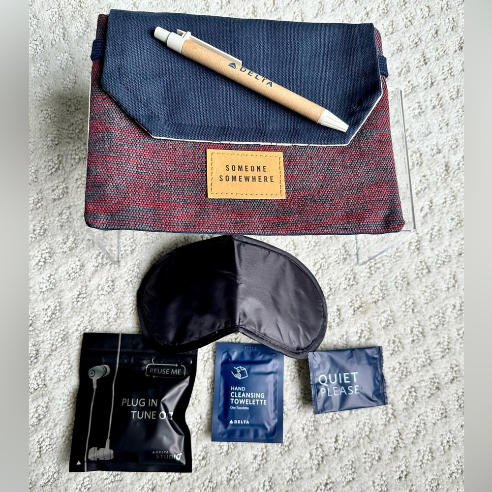 New Delta One First Class Someone Somewhere Travel Amenity Pouch and Kit